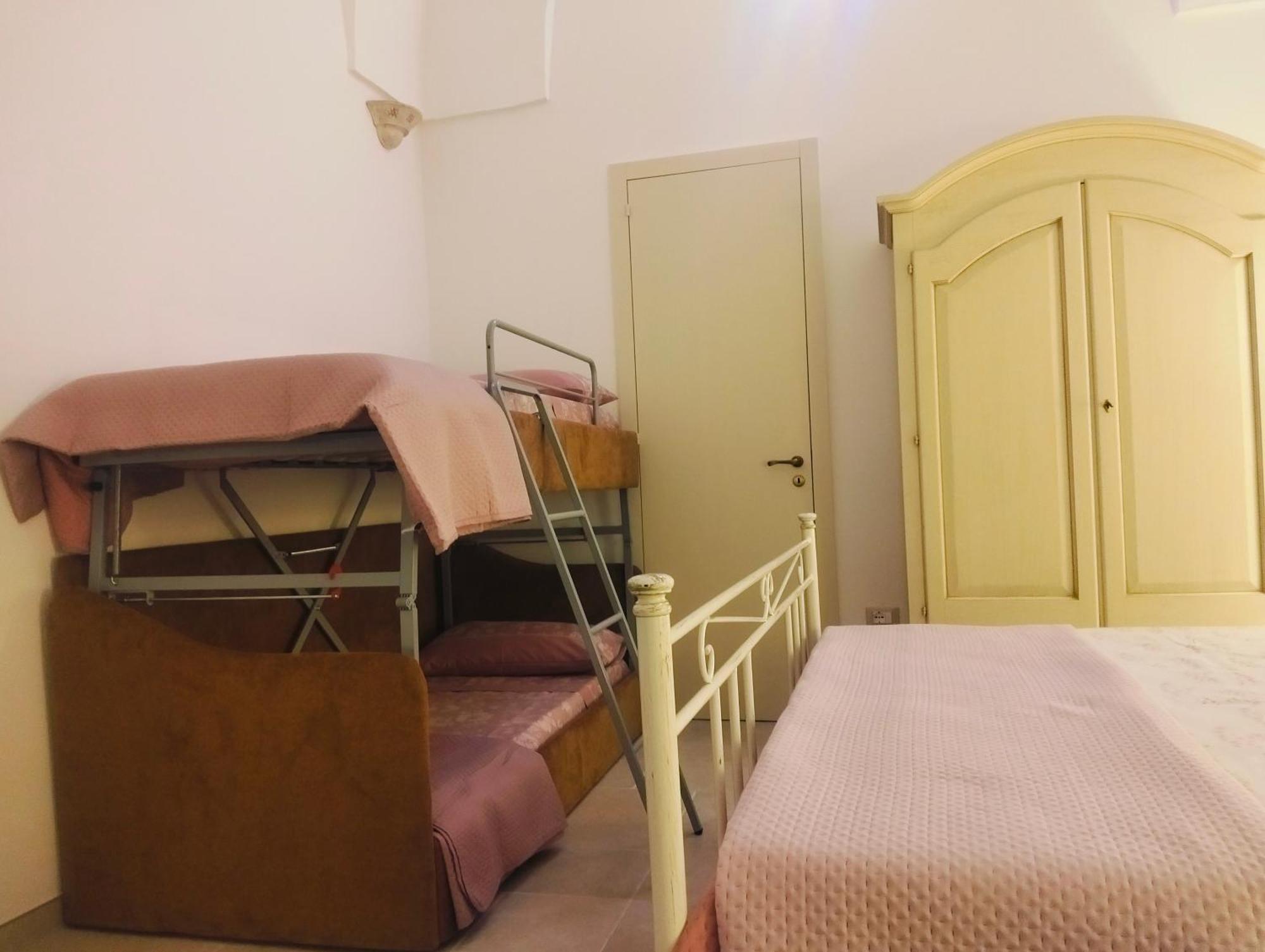 La Casetta Di Iaia - Tricase Bagian luar foto